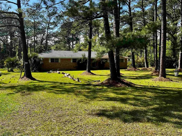 6910 Bay Rd, Mobile, AL 36605