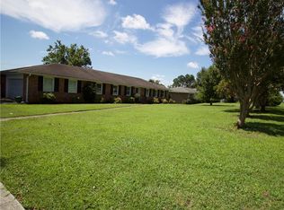 203 Robin Dr, Anderson, SC 29621