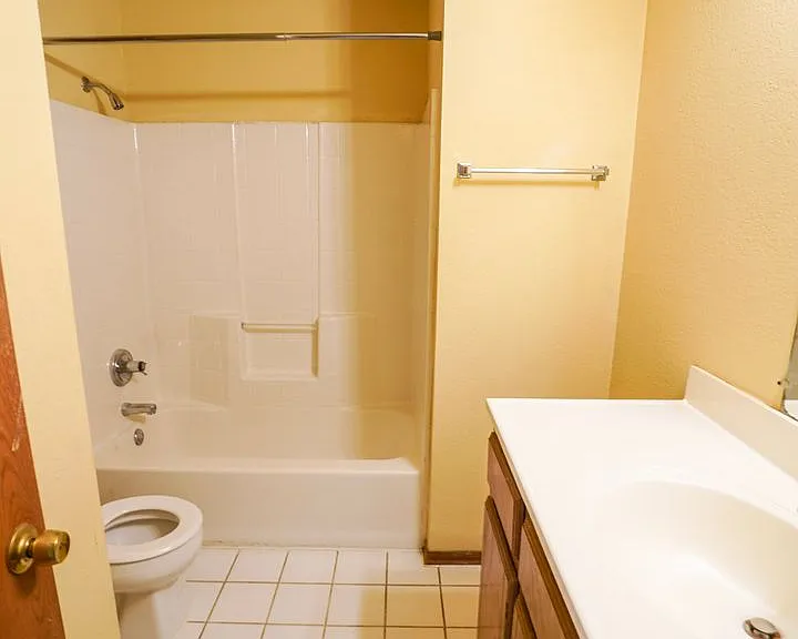 3318 Ridgecrest Cir — Photo 9