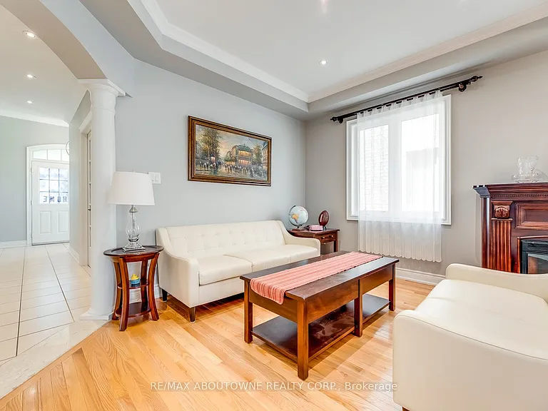 2481 Taylorwood Dr — Photo 5
