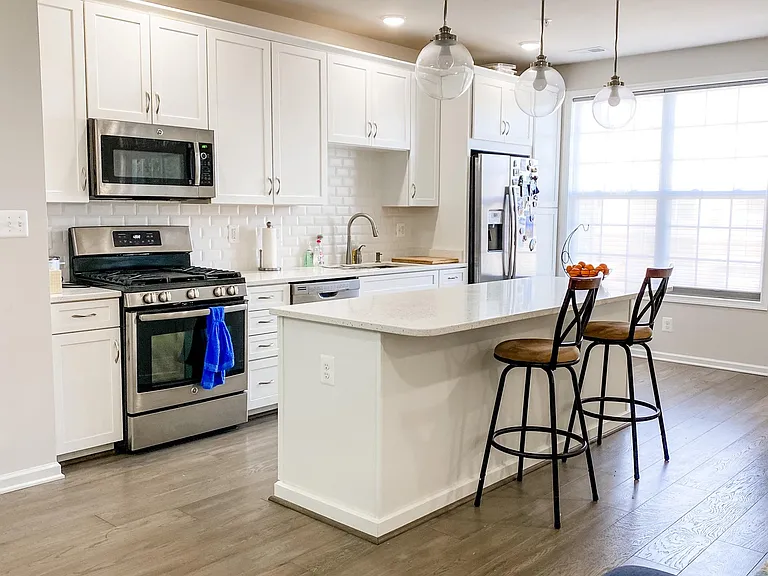 23300 Milltown Knoll Sq #104 — Photo 7