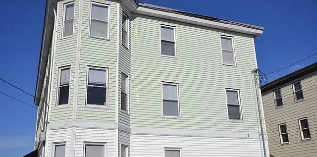 11 Spruce St — Photo 1