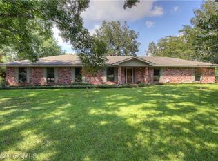 7563 Whispering Pines Rd, Daphne, AL 36526