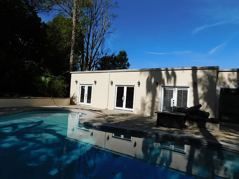 18048 Karen Dr — Photo 10
