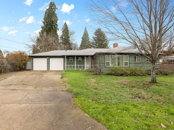 1594 Velia St, Medford, OR 97504