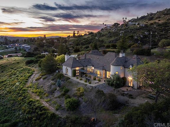 2nd image of 31267 Rancho Amigos Rd