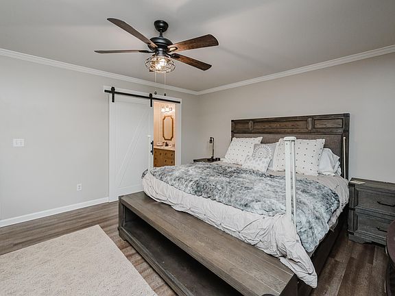 5th image of 814 Timberlane Dr