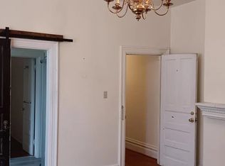 807 N 2nd St APT 2, Harrisburg, PA 17102