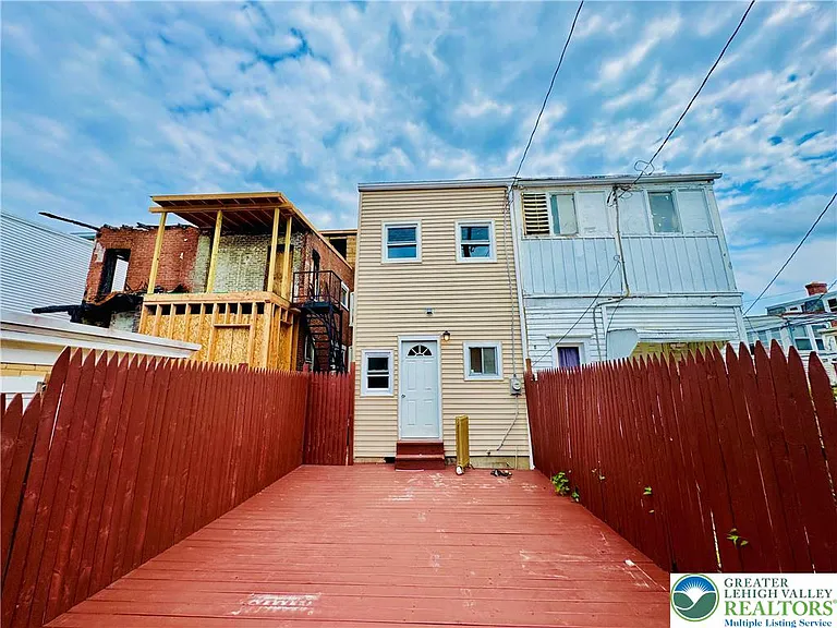 36 S Jefferson St — Photo 28