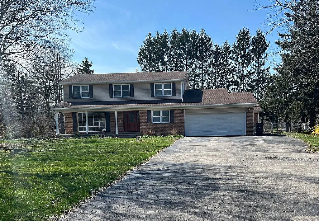 9370 Moon Rd photo 1