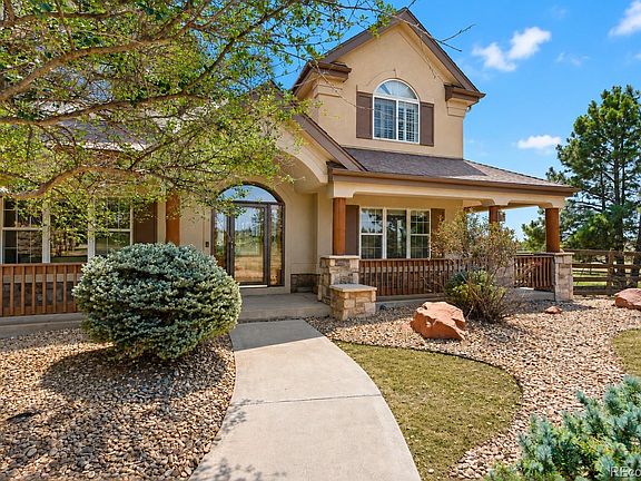 2nd image of 213 Scotch Pine Circle