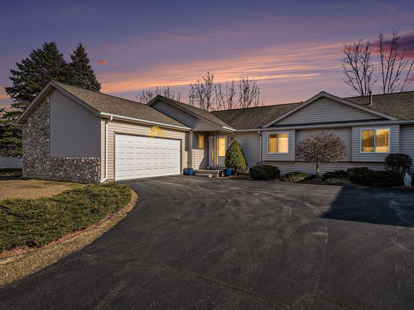 10214 Hawthorne Ridge Rd, Goodrich, MI 48438