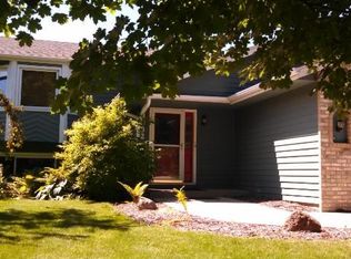 8032 174th St W, Lakeville, MN 55044