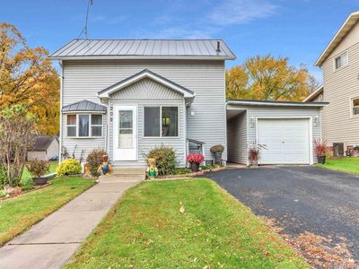 306 E 1st St, Loyal, WI, 54446