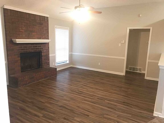 2nd image of 4769 Stoney Hill Dr
