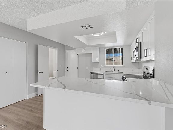 5th image of 1408 N Jones Blvd