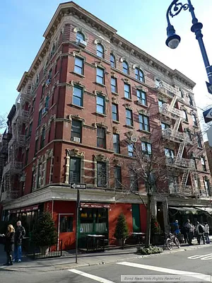 Rented by Bond New York | media 19