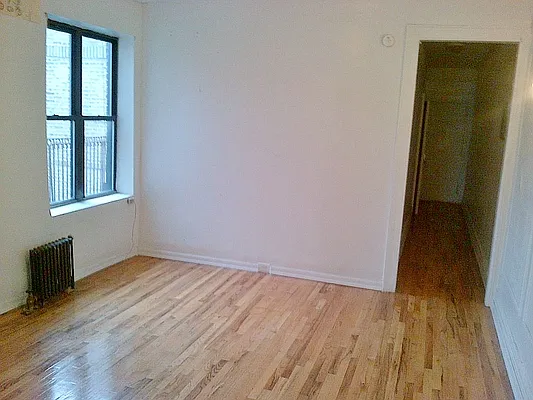 Rented by Bohemia Realty Group | media 14