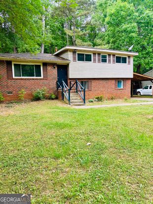 6845 Fielder Rd, Rex, GA 30273
