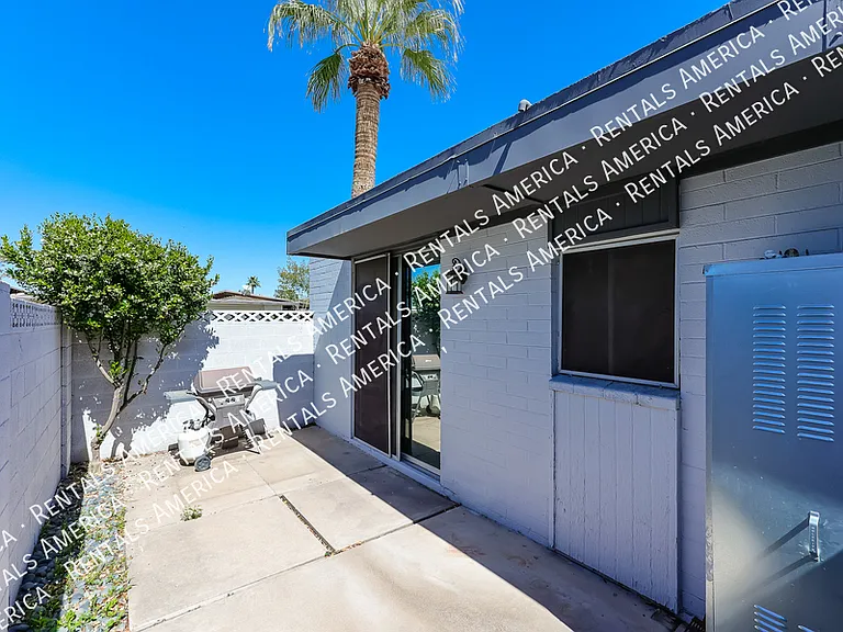 4202 N 38th St #8 — Photo 19