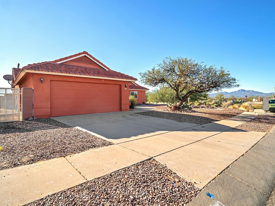 1st image of 9836 N Stonecreek Pl