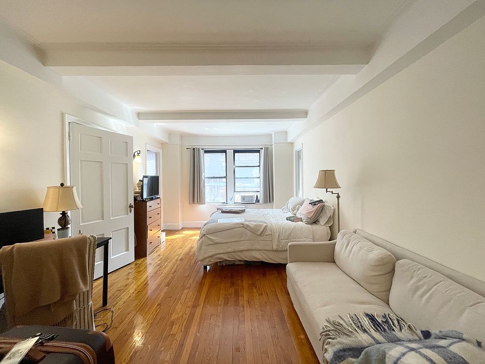 1st image of 121 E 31st St APT 8F