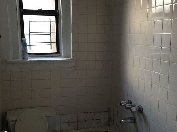 5th image of 2126 21st St #3