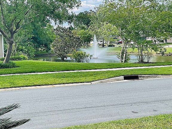 2nd image of 4494 Willow Chase Ter