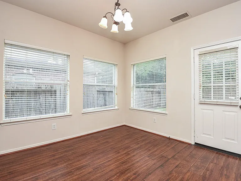 22202 Bent Bridge Ln — Photo 13