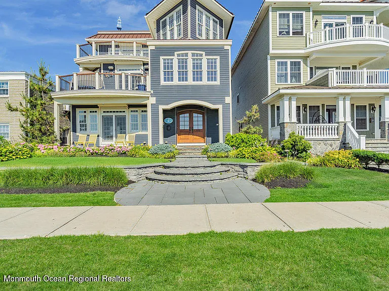 1302 Ocean Ave — Photo 66