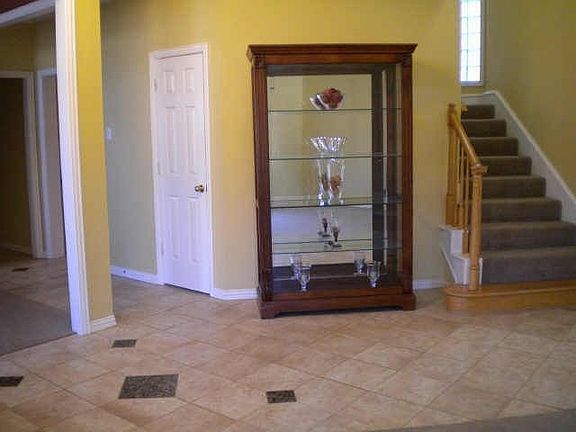 2nd image of 1806 Rocky Creek Dr