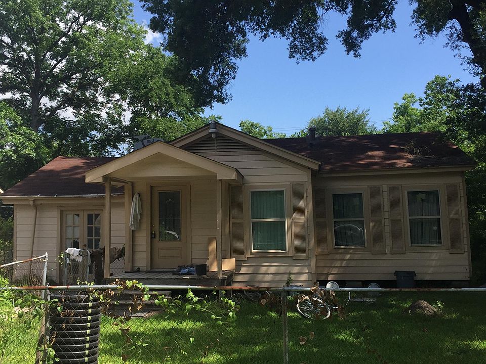 13343 Mobile St