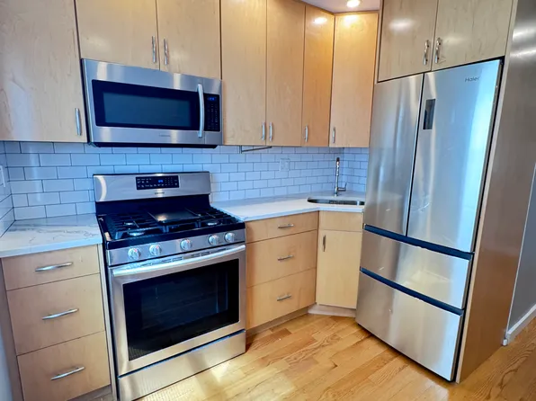 (undisclosed Address), Bronx, NY 10461