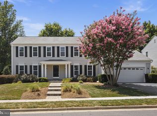 2772 Mansway Dr, Herndon, VA 20171