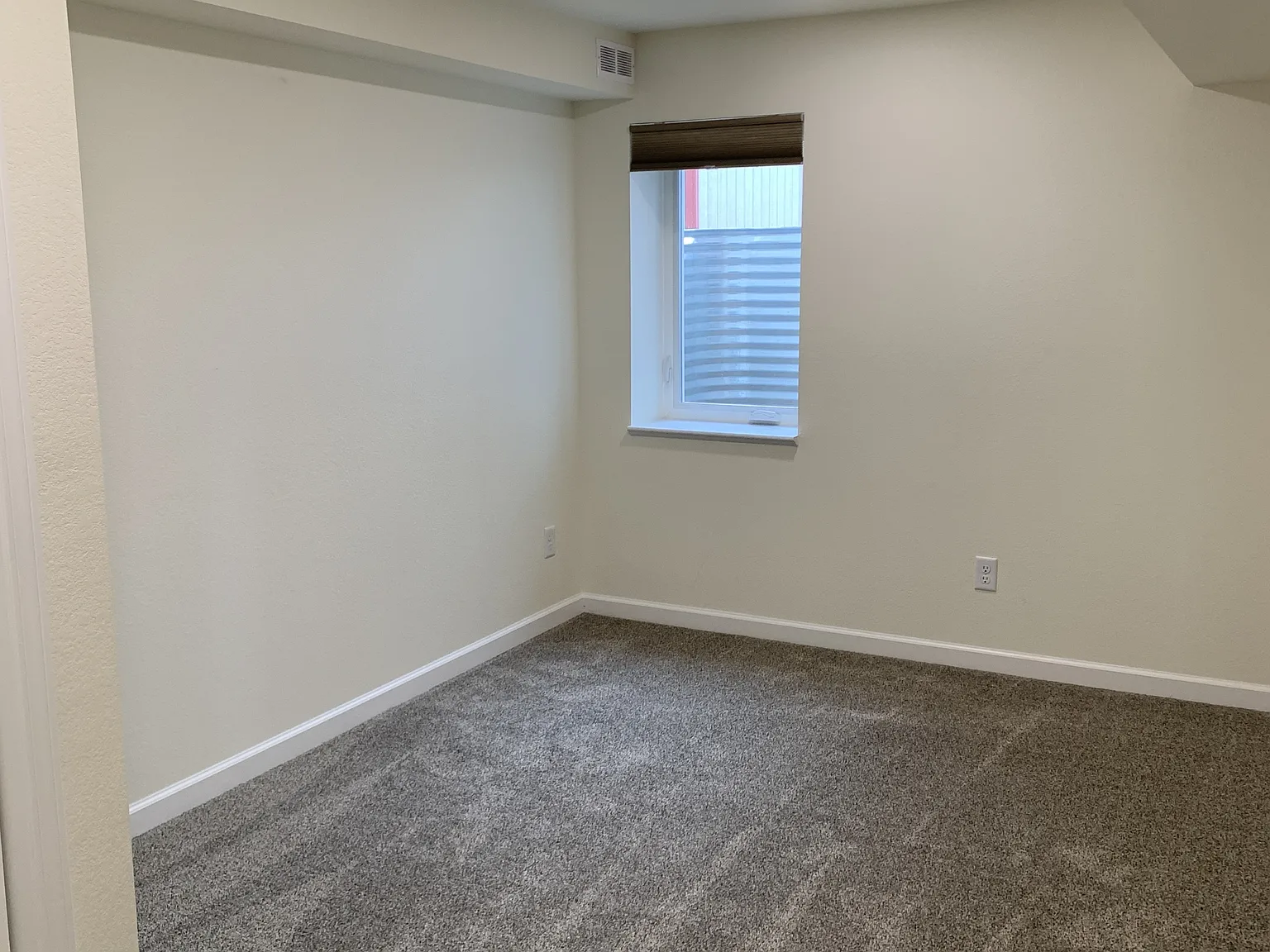 1111 S 4th St. - B — Photo 3