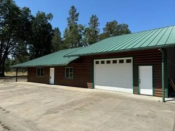 776 Kirkham Rd, Cave Junction, OR 97523