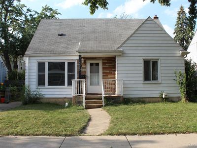 3050 Catalpa Dr, Berkley, MI, 48072