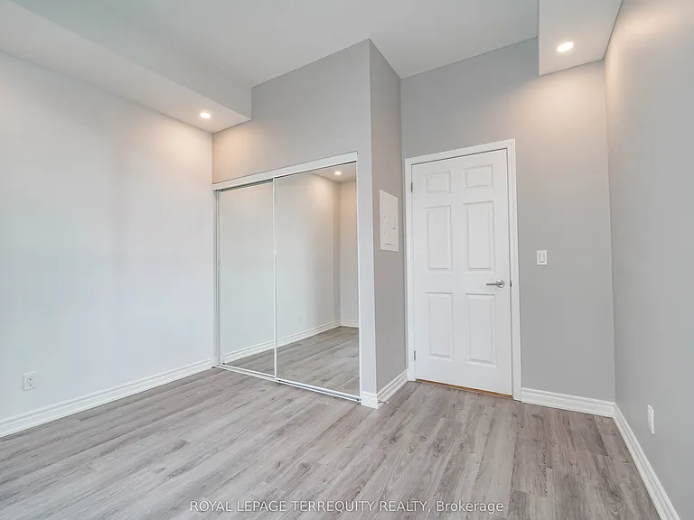 11611 Yonge St #728 — Photo 26