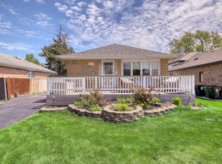 7413 S Thomas Ave, Bridgeview, IL 60455