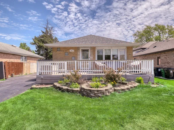 7413 S Thomas Ave, Bridgeview, IL 60455