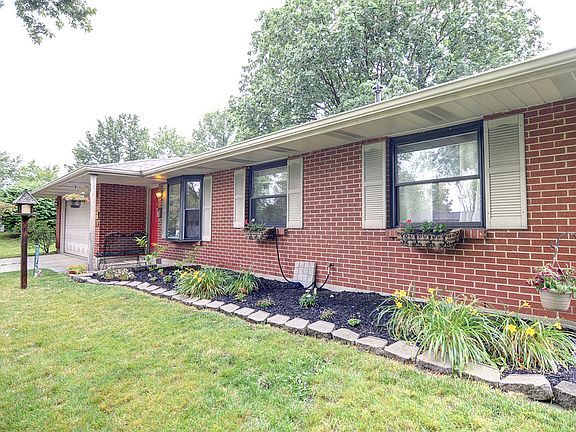 2nd image of 2407 Southlea Dr