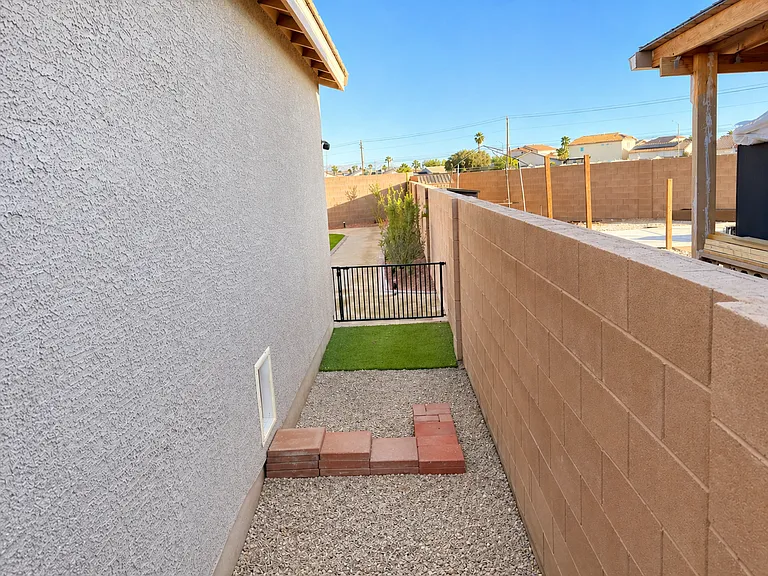 Dog Run with Electronic Dog Door for Security