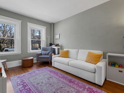 6 Parkway Rd APT 1, Brookline, MA, 02445