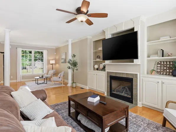 7600 Double East Ct, Raleigh, NC 27613