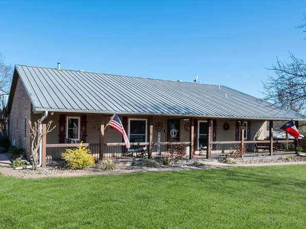 2817 County Road 807, Cleburne, TX 76031