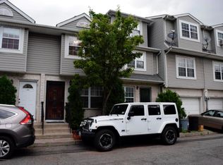 330 Skyline Dr #B, Staten Island, NY 10304