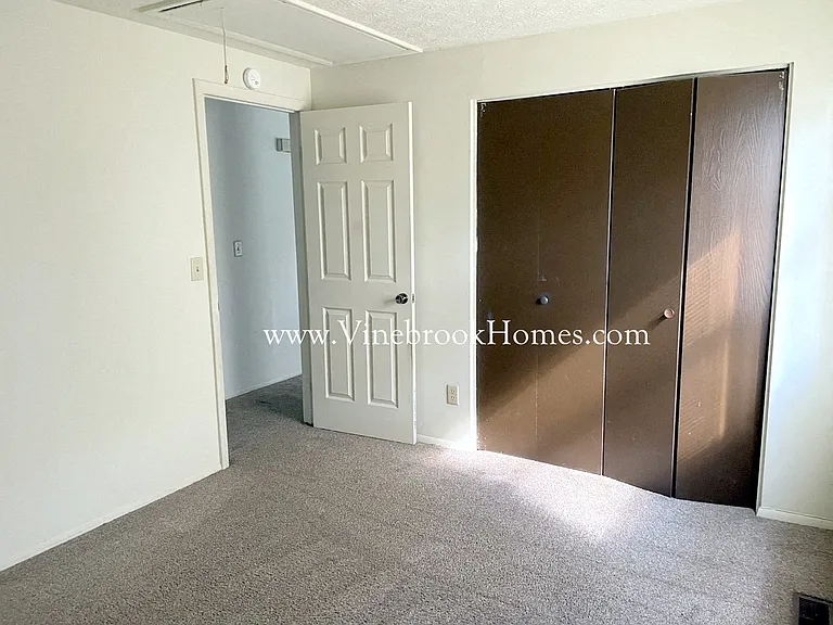 8109 Mount Charles Dr — Photo 6
