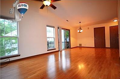 2nd image of 936 Little Falls Ct #A