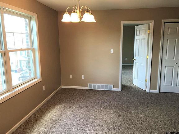 2nd image of 103 Broad St #2