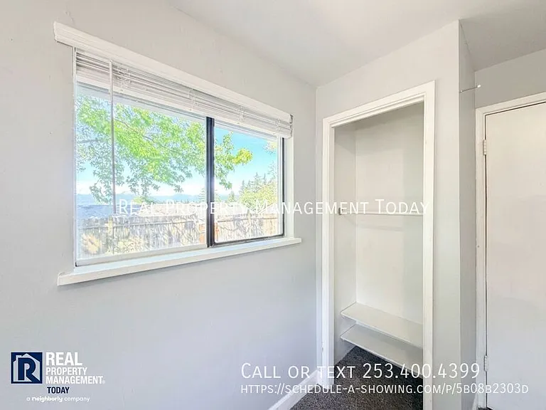 3333 Ward Ave — Photo 16
